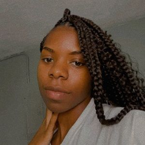 Meet your Posher, Cliressa